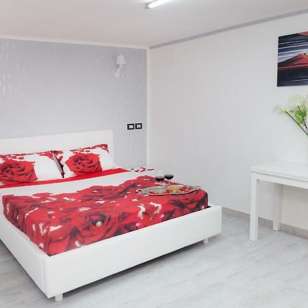 Short Lets Lulu Apartment Ercolano Exterior photo