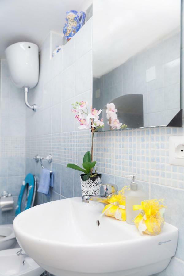 Short Lets Lulu Apartment Ercolano Exterior photo